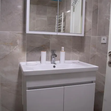 Luxe Ay38 公寓 Eskiomerler